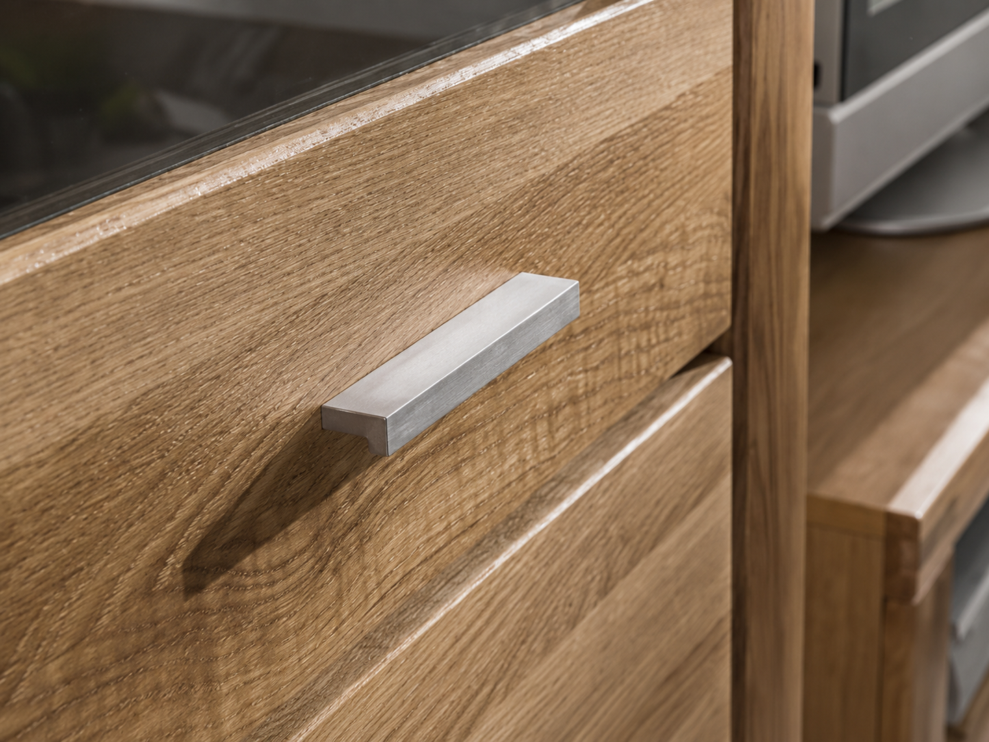 Sideboard TABER – Wildeiche teilmassiv geölt