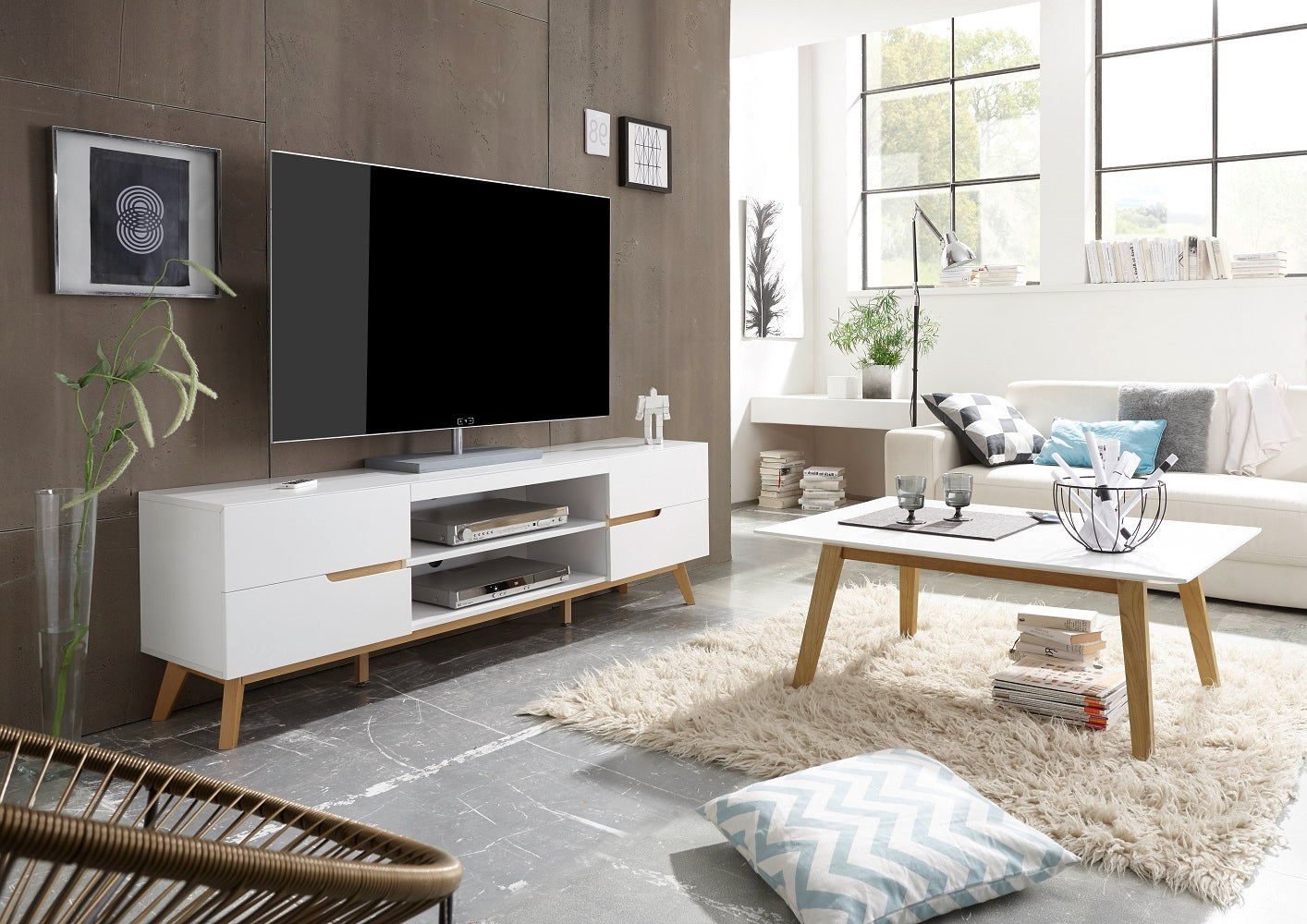 Sideboard Kommode weiß matt MDF Asteiche furniert Massivholz 169 cm T03 Cervin