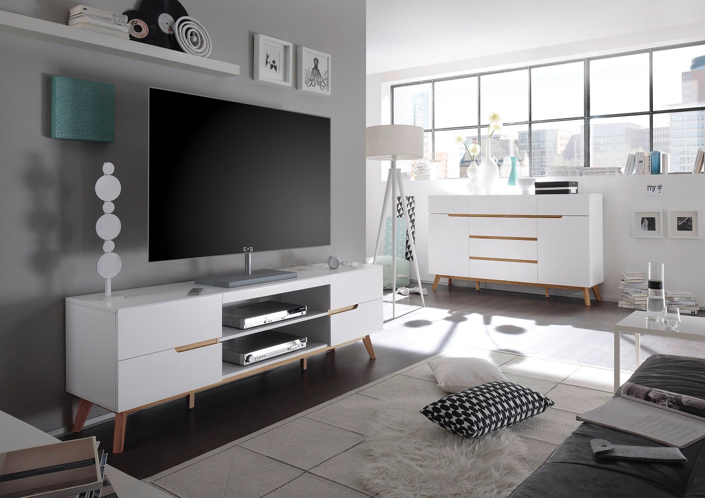 Sideboard Kommode weiß matt MDF Asteiche furniert Massivholz 193 cm T04 Cervin