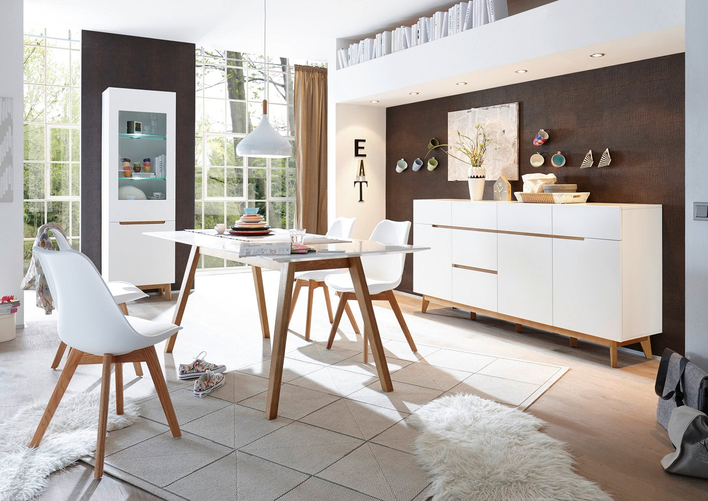 Sideboard Kommode weiß matt MDF Asteiche furniert Massivholz 193 cm T04 Cervin