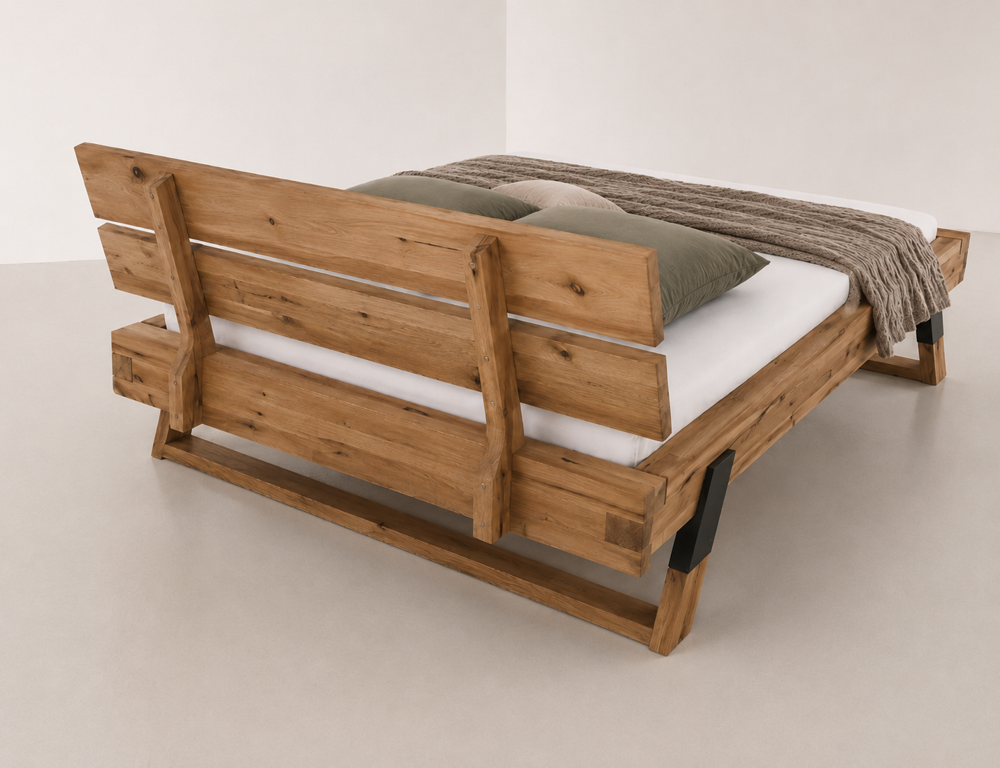 Bett PIA-SOFIE – Kernbuche massiv B 182,5 x H 89 x T 226,5 cm