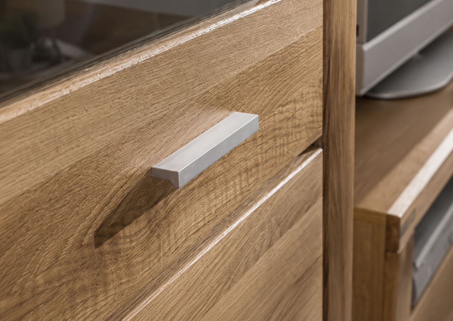 Highboard TABER – Wildeiche teilmassiv geölt