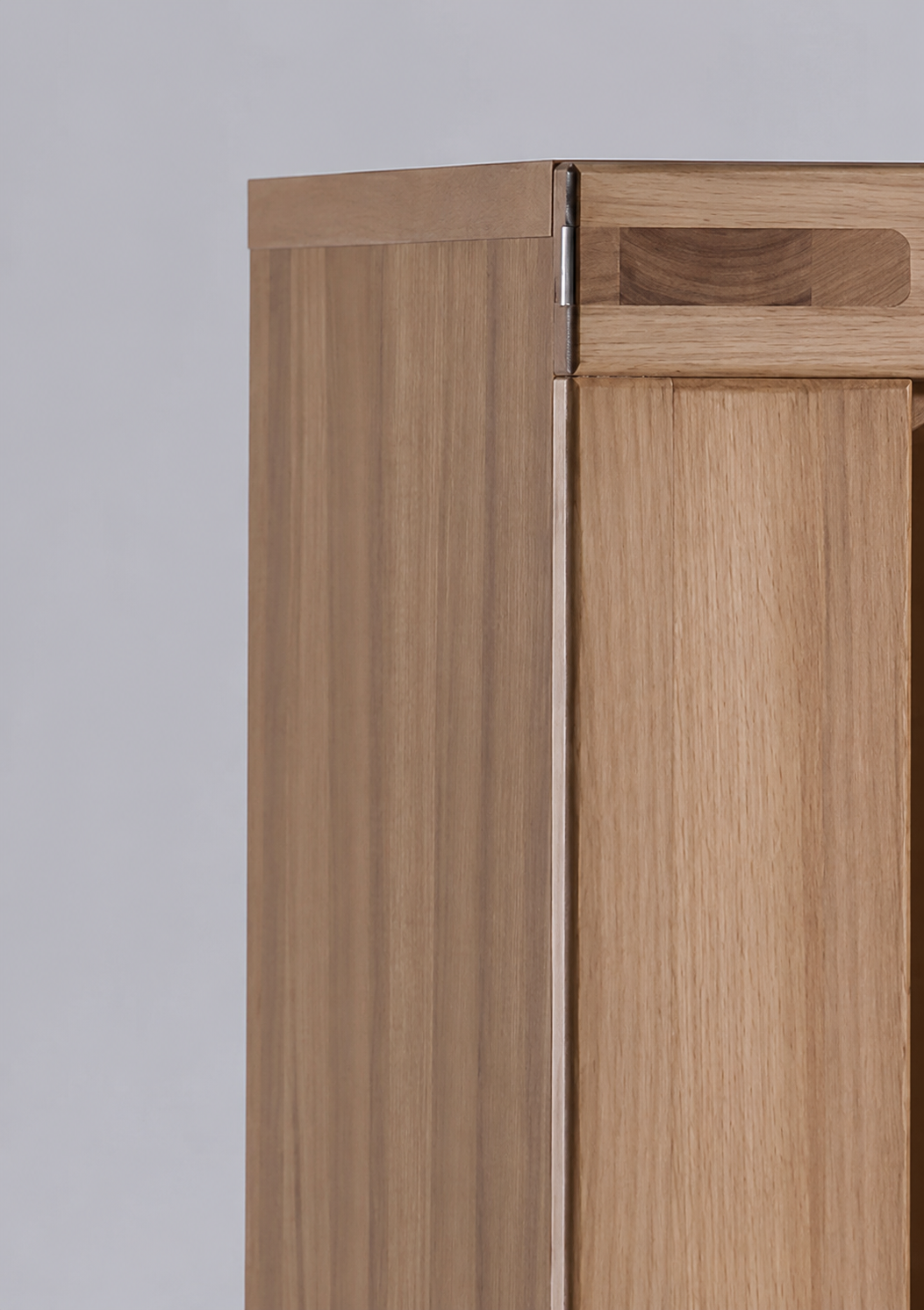 Highboard Taber Kernbuche Teilmassiv